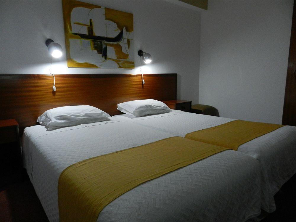 Edificio Novo Rosamar Al Hotel ซิลเวส ภายนอก รูปภาพ
