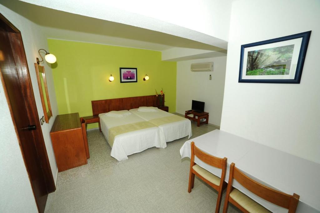 Edificio Novo Rosamar Al Hotel ซิลเวส ห้อง รูปภาพ