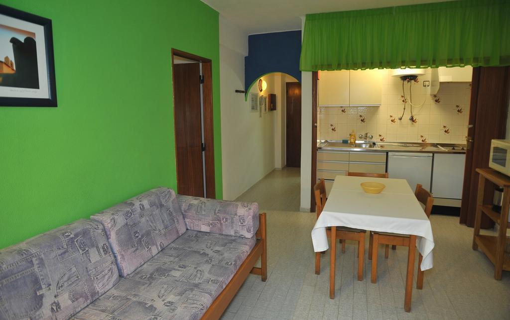 Edificio Novo Rosamar Al Hotel ซิลเวส ภายนอก รูปภาพ