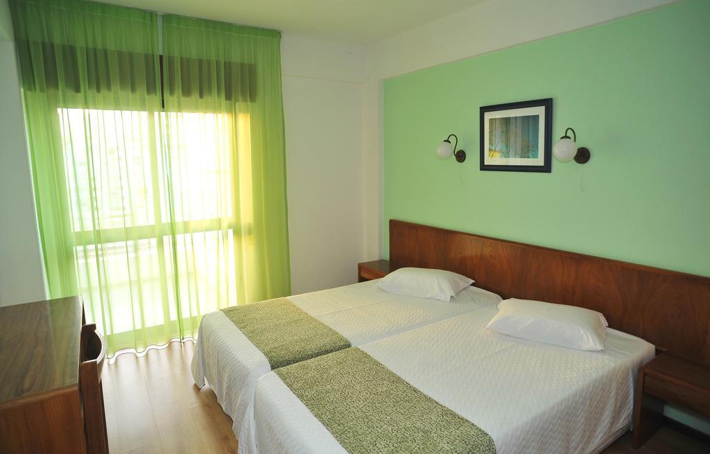 Edificio Novo Rosamar Al Hotel ซิลเวส ภายนอก รูปภาพ